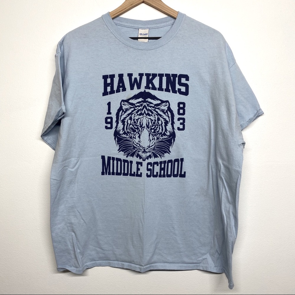 Stranger Things Hawkins Middle School Shirt XL